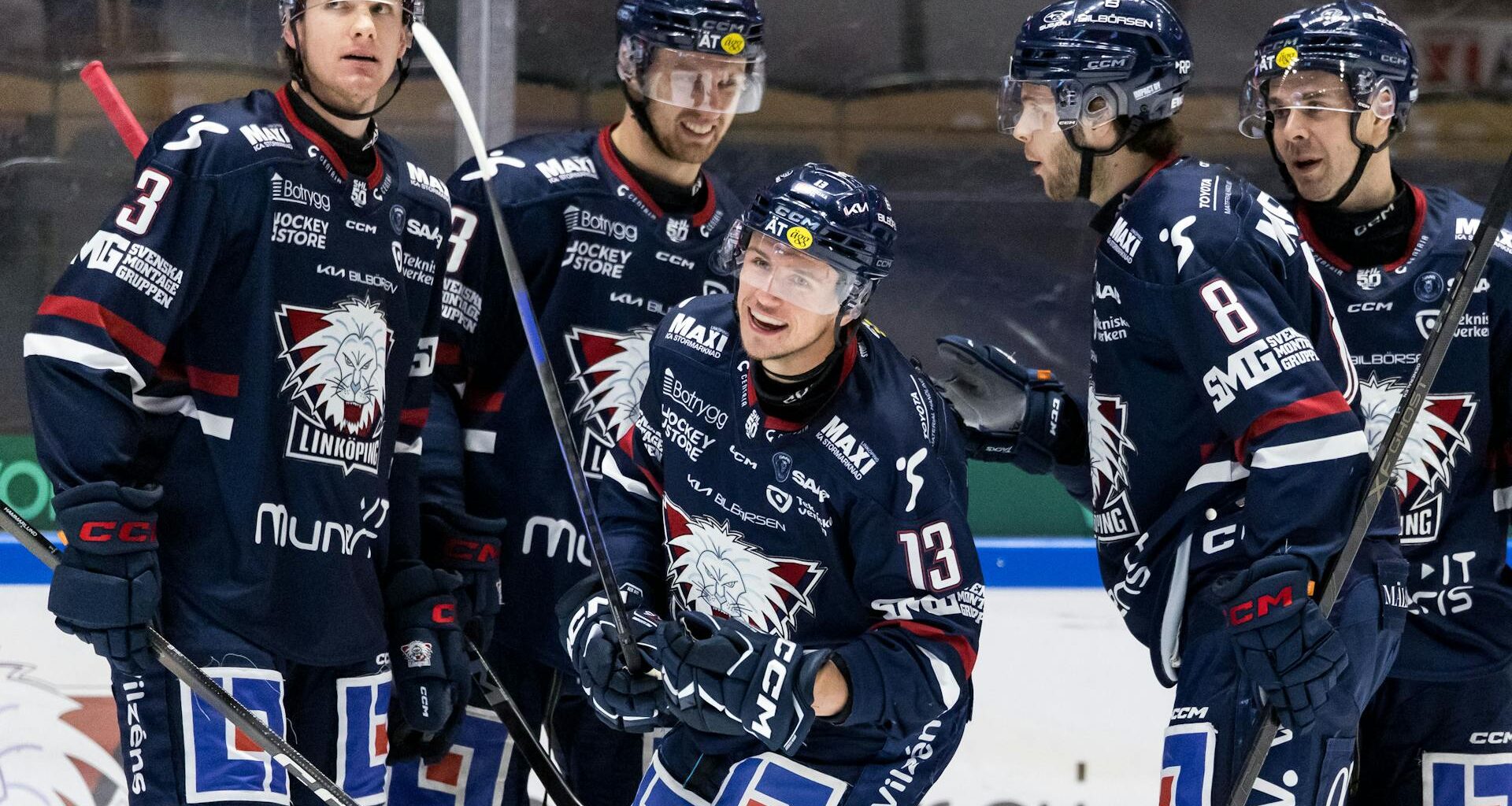 Galna vändningar och otroligt jämnt i årets sista matcher