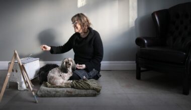 Konstnären Monica Strandberg om Tuva och Wilda:”Beröringen är lugnande för mig” – Barometern-OT