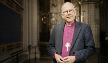 Regeringens indragna uppehållstillstånd skulle skada rättssäkerheten