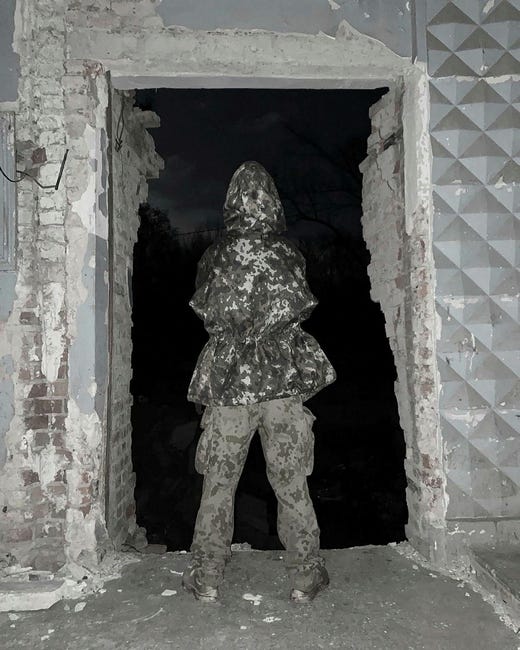 Hobbit har svårt att föreställa sig ett vanligt yrke efter upplevelserna i Ukraina.