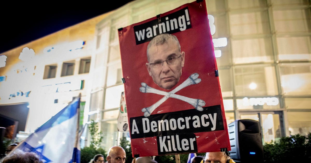 Nathan Shachar: Kaskad av radikala förslag