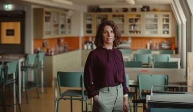 Elevassistenter särskilt utsatt grupp – så ska hot- och våldsincidenterna minska i Stockholm