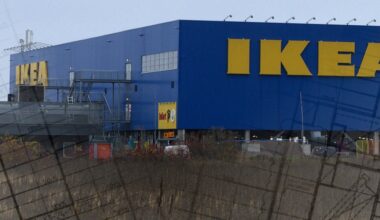 Ikea riskerar att glida isär och rasa