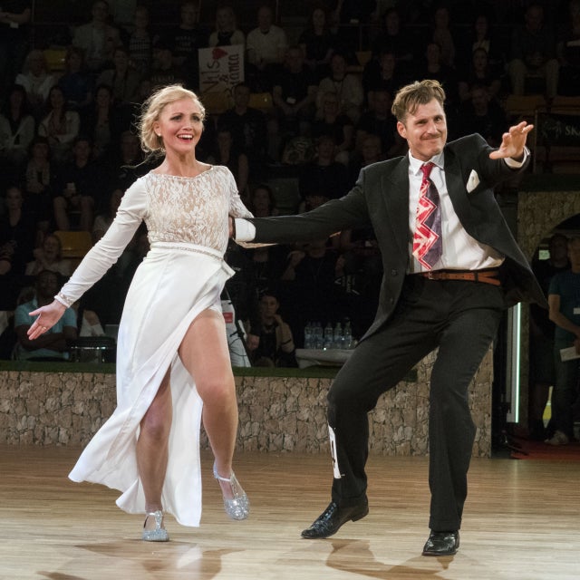 I boogie woogie dansas en lugn och en snabb runda. Här Joanna och Henric Stillman i den långsamma delen.