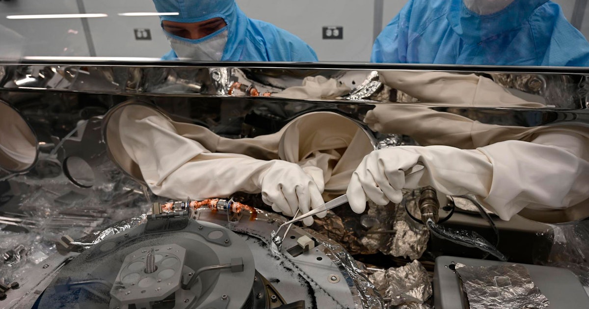 Nasa: Prover från Bennu visar livets byggstenar