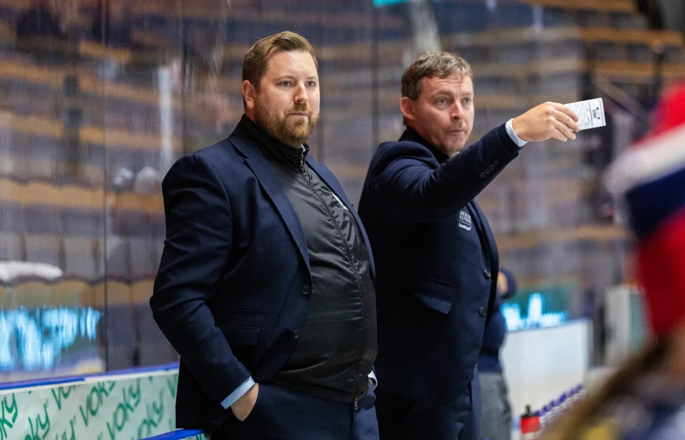 Åtta raka förluster - sparkar nu tränaren