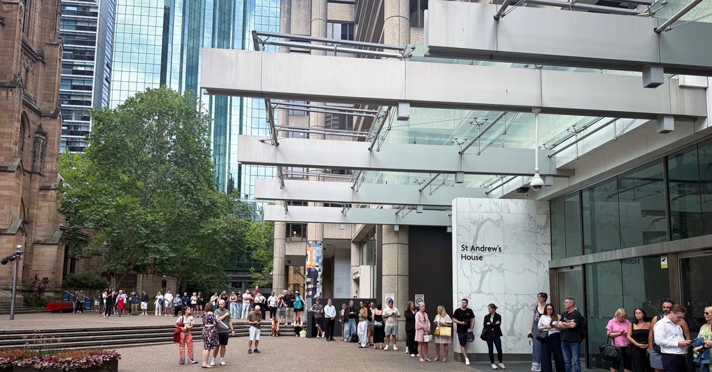 Tusentals köar för att ge blod efter terrorn i Sydney - Västerbottens-Kuriren