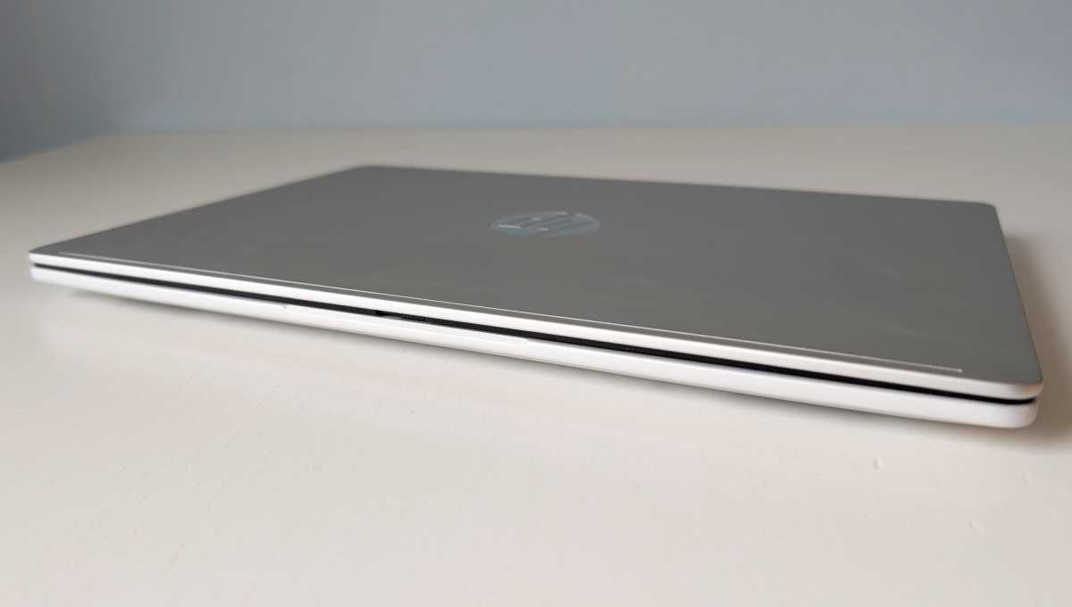 HP Omnibook 5 NGAI 14 stängd