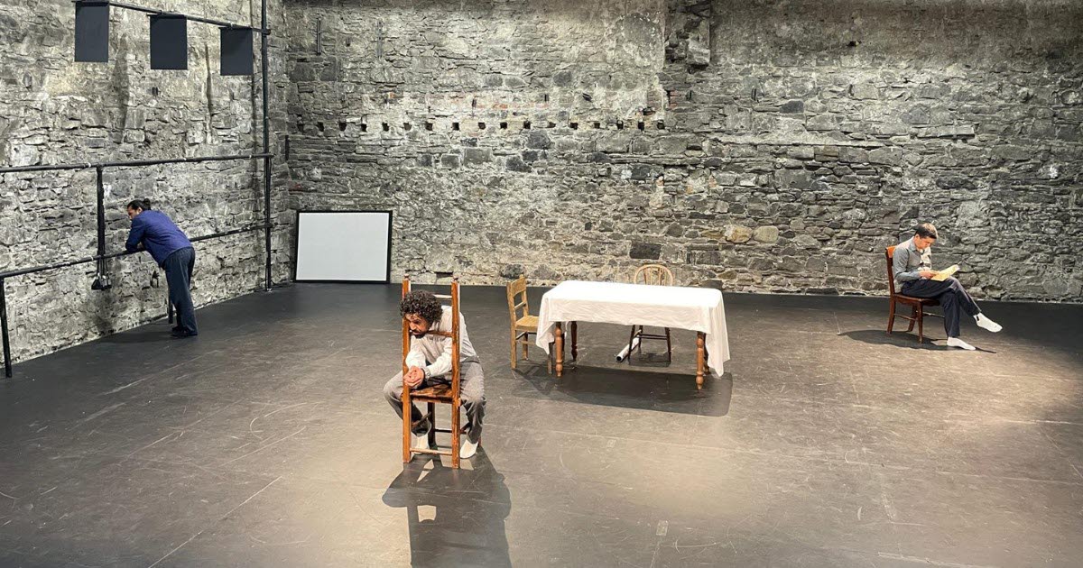 Scenkonst tar form i Europa