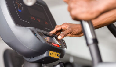 Man på ett löpband