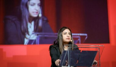 Vänsterpartiet vill införa miljardärsskatt