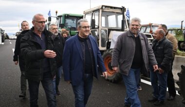 KKE uttalar sitt stöd för bondeprotesterna i Grekland