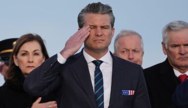 USA angriper misstänkta IS-mål i Syrien