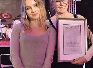 Ceremoni på Kulturkvarteret när priser till Hjalmar Bergmans minne och Millencolin Music Prize 2025 delades ut – Örebronyheter