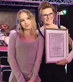 Ceremoni på Kulturkvarteret när priser till Hjalmar Bergmans minne och Millencolin Music Prize 2025 delades ut – Örebronyheter