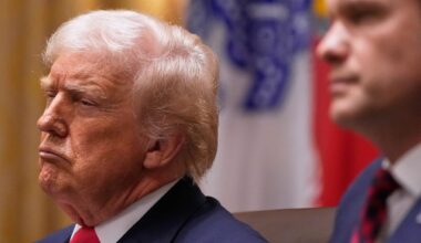 Trump öppnar för att släppa video från båtattacken