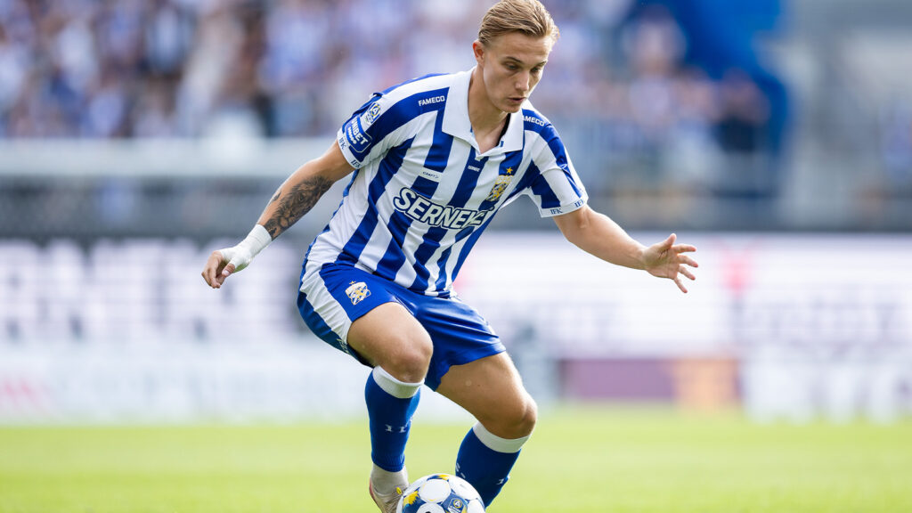 250830 IFK Göteborgs Linus Carlstrand under fotbollsmatchen i Allsvenskan mellan IFK Göteborg och Värnamo den 30 augusti 2025 i Göteborg.
