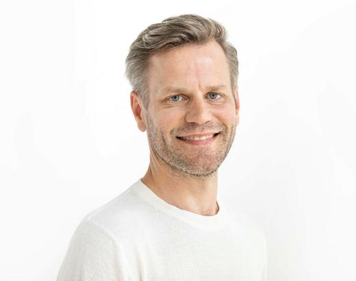 Tommy Lundberg, forskare i fysiologi, tror att det har ett stort värde för idrottssatsande barn med sen biologisk mognad med förebilder som Leo Carlsson.