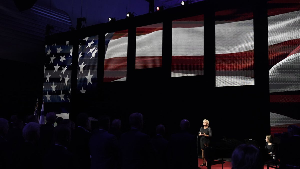 KRÖNIKA: Karita Mattila på amerikansk militärbas blir bara fel - Hufvudstadsbladet