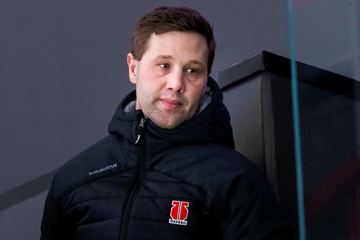 Henrik Löwdahl såg stor potential i Leo Carlsson innan han kom i kapp storleksmässigt.