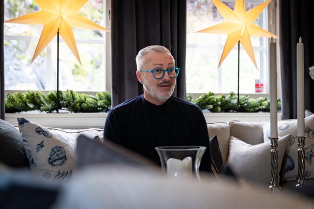 Hemma i Norrtälje hos Tony Irving är det pyntat till advent.