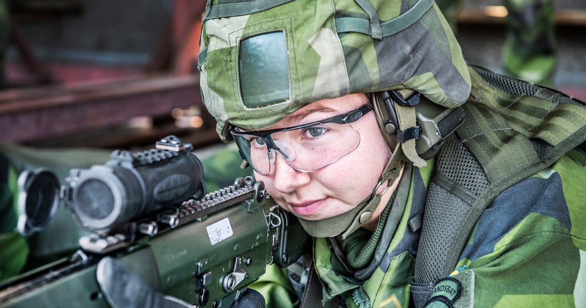 Europa återinför militärtjänst • med Sverige som förebild