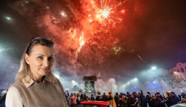 Specialist Anthony Matesic works on the floor of the New York Stock Exchange, Thursday, Nov. 20, 2025. (AP Photo/Richard Drew)  NYRD402
