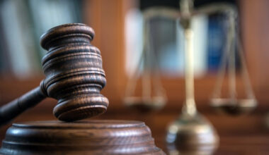 Många dömda jobbar med äldreomsorg