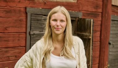 Tindra från Traryd dyker upp i Farmen: ”Det blev en käftsmäll” - Smålänningen