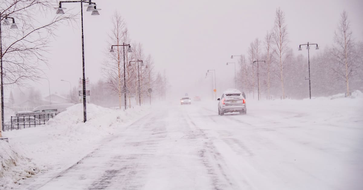 VMA utfärdat i flera län – två döda i trädolyckor - SvD