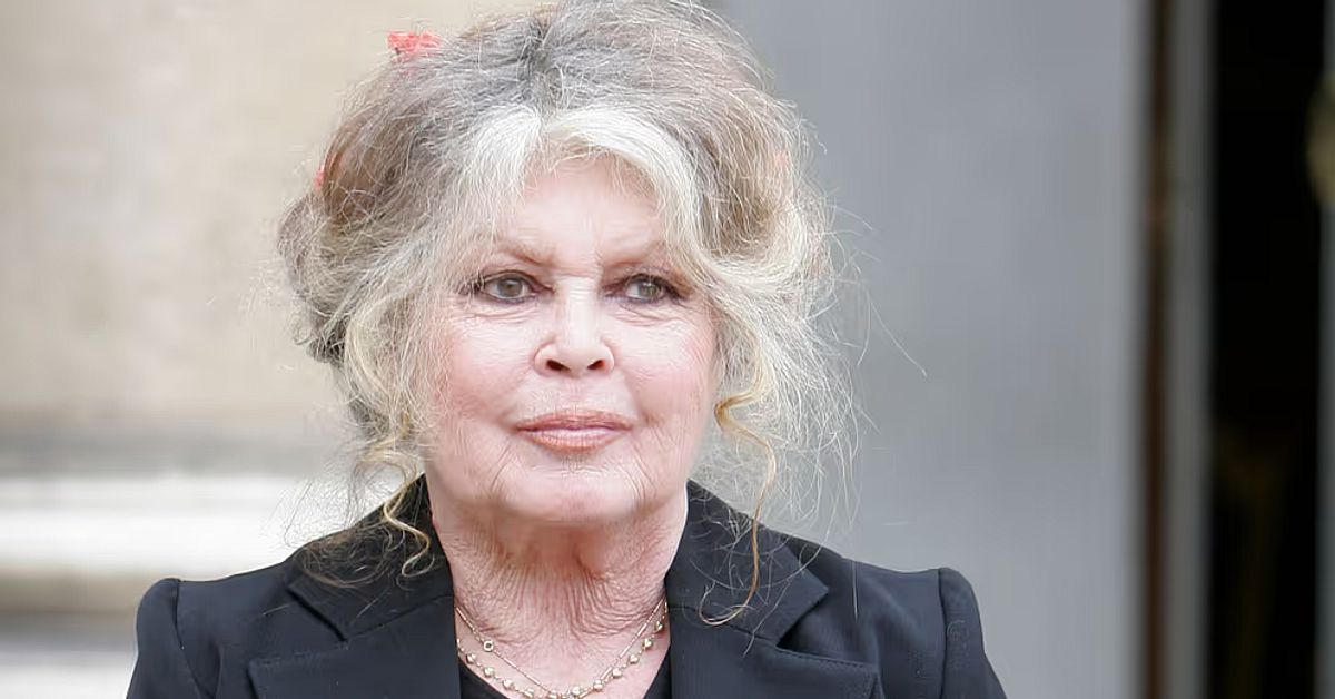 Brigitte Bardot är död | SVT Nyheter
