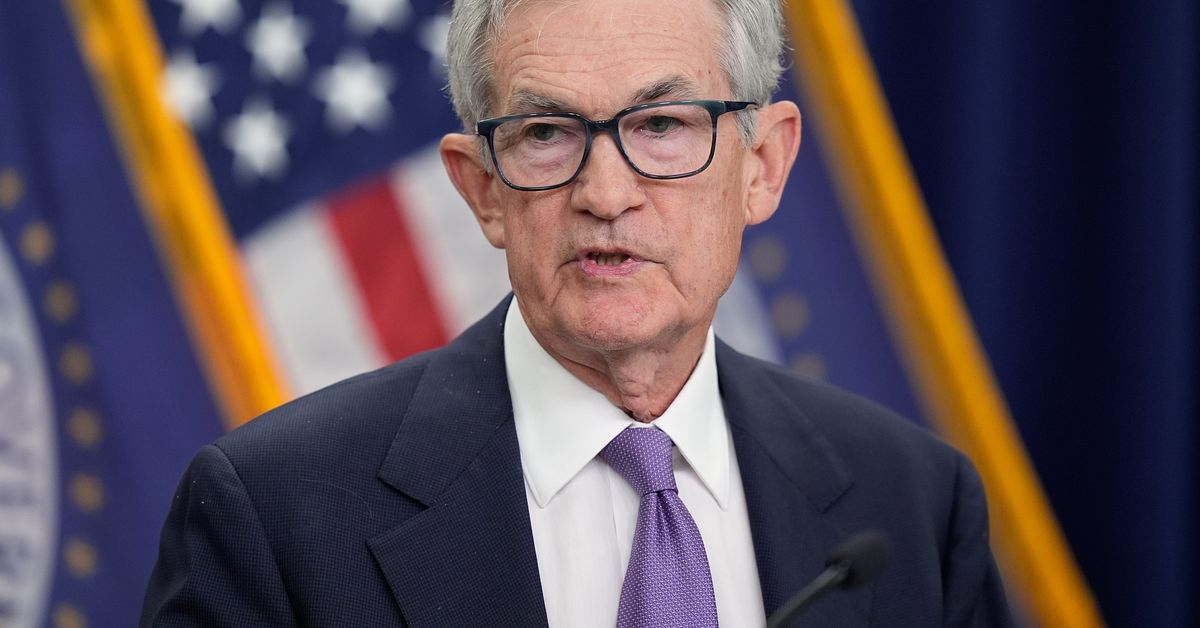 Fed sänker styrräntan en kvarts procentenhet