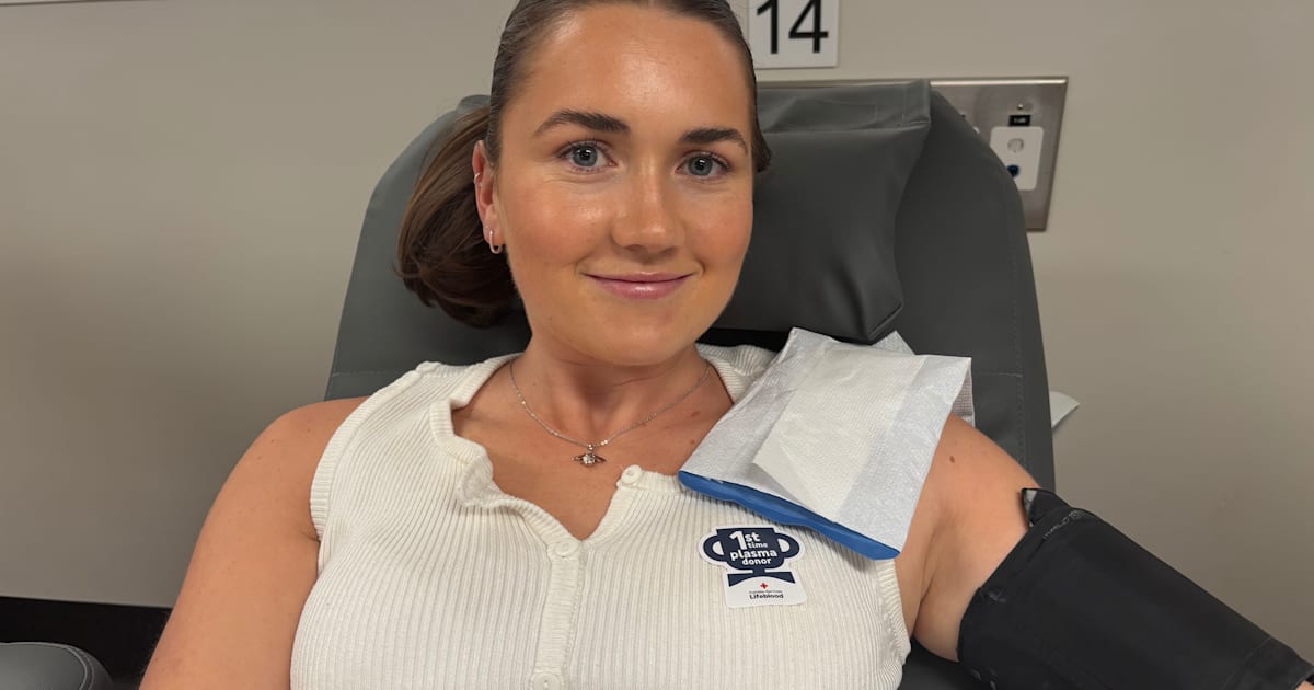 Olivia, 26, köar för att ge blod efter terrorn