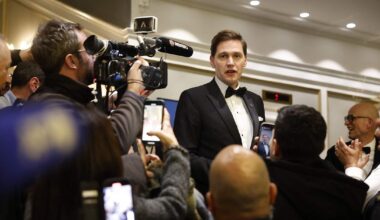 Fredspristagaren Machado anländer till Oslo