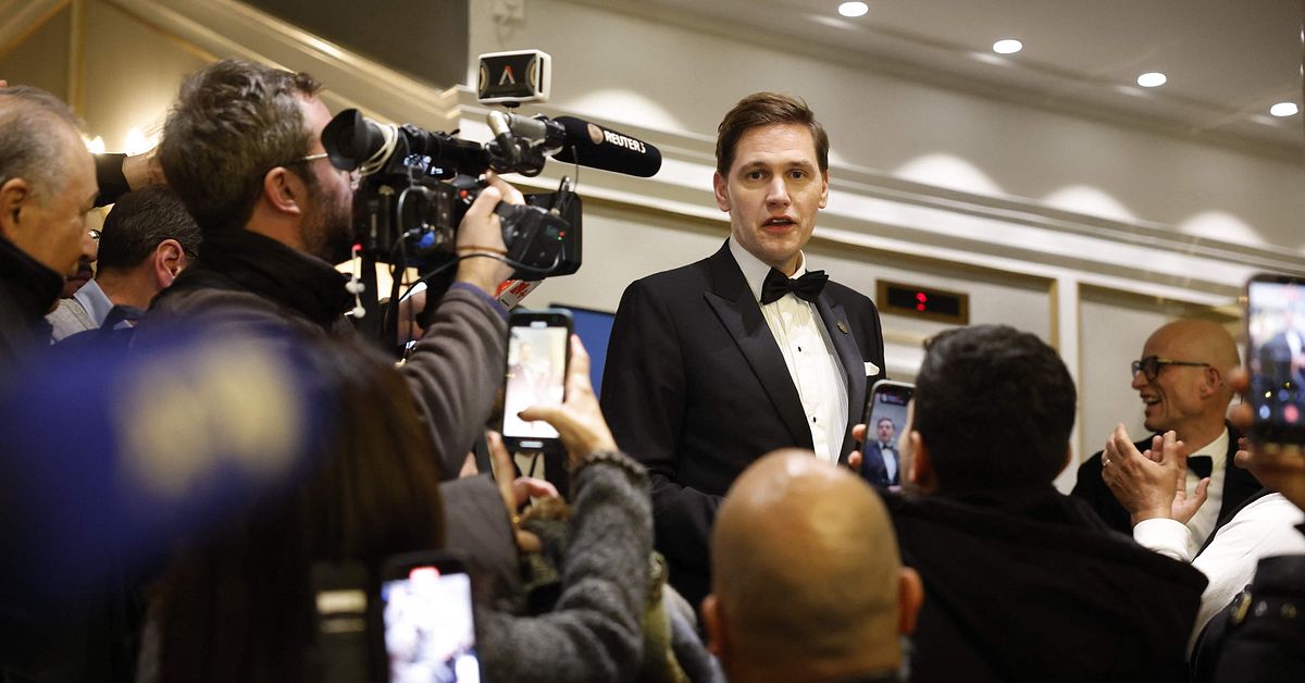 Fredspristagaren Machado anländer till Oslo