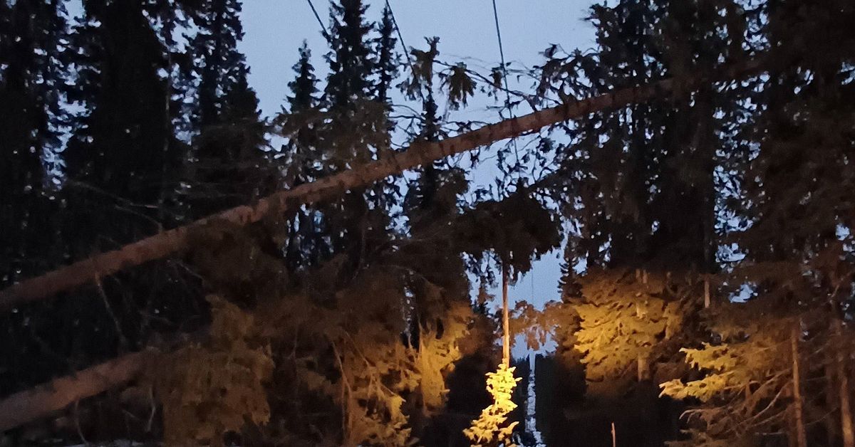 Hundratals fortfarande utan ström i Jämtlands län