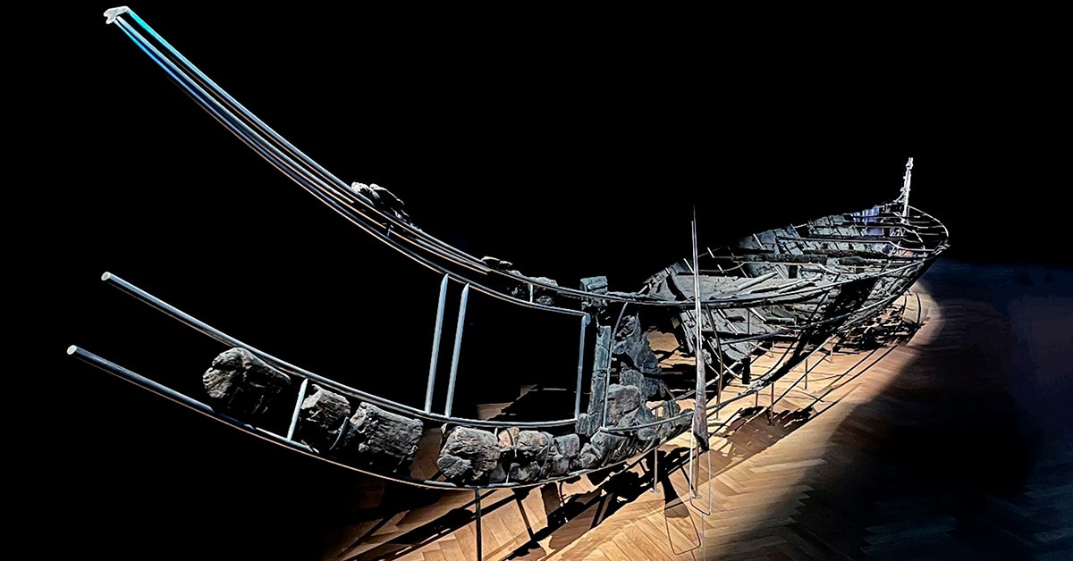 Häpnadsväckande fynd på 2 400 år gammal, berömd skandinavisk båt kan lösa ett stort mysterium