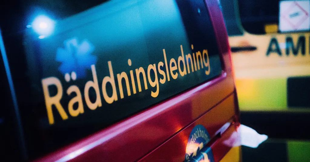 Brand i industribyggnad i Täby