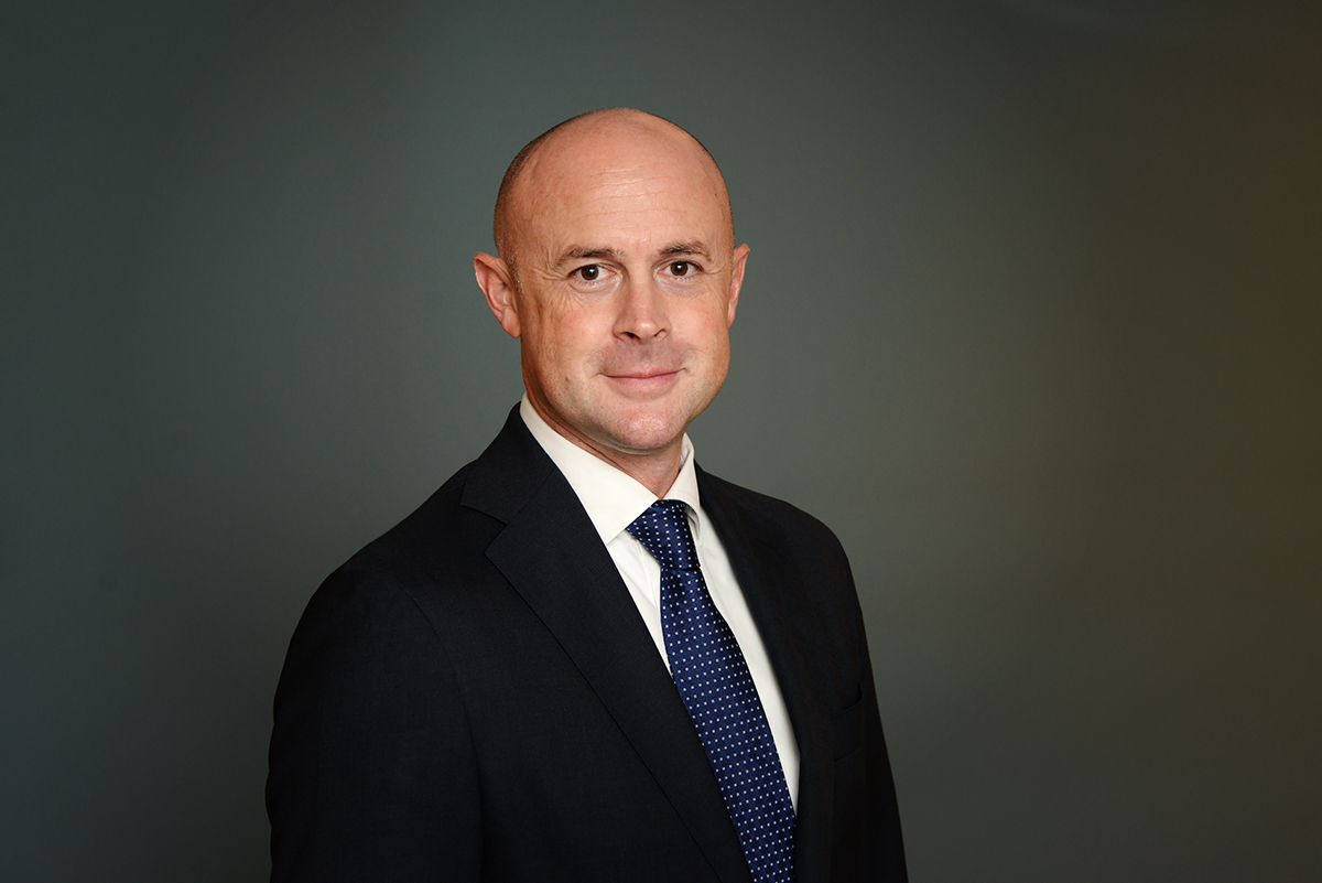 Almenberg: Redo med regler och tillsyn