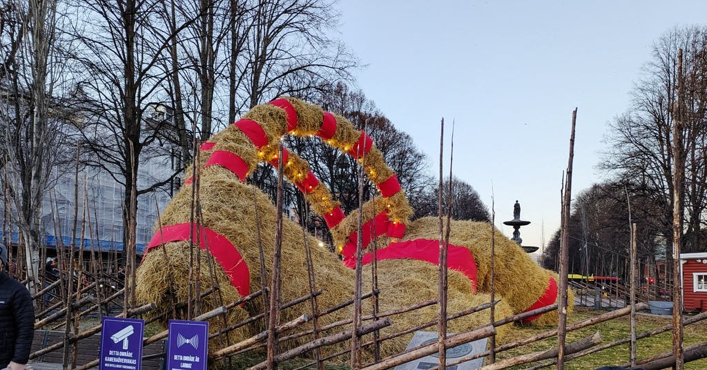 Minst 30 000 strömlösa när stormen drar fram - Västerbottens-Kuriren