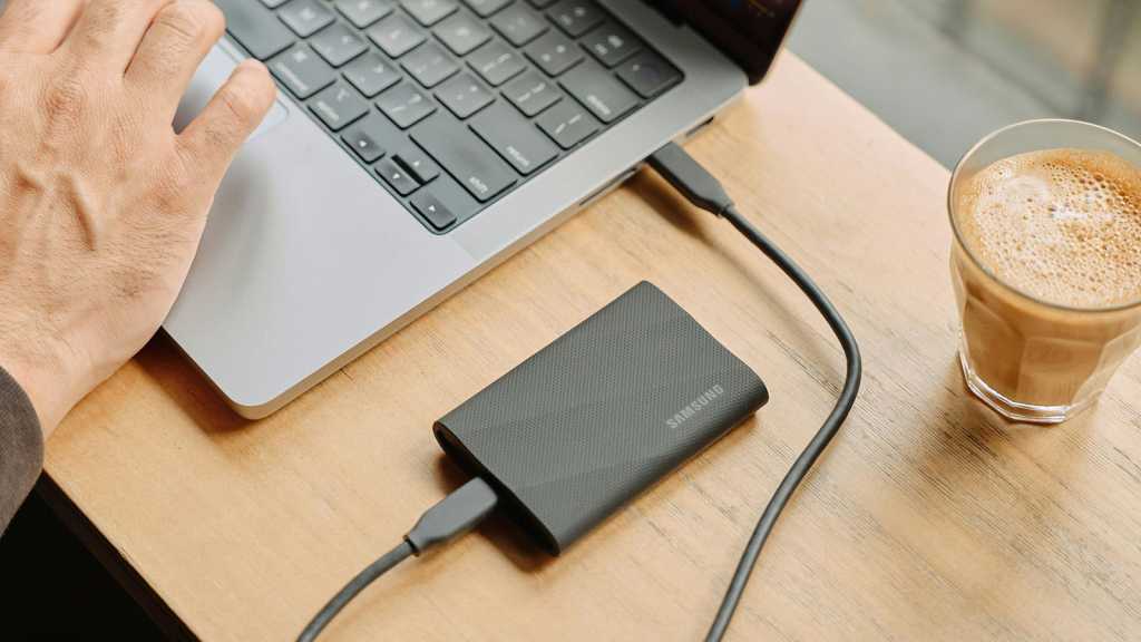 samsung memory l p4pay8CTM 16x9