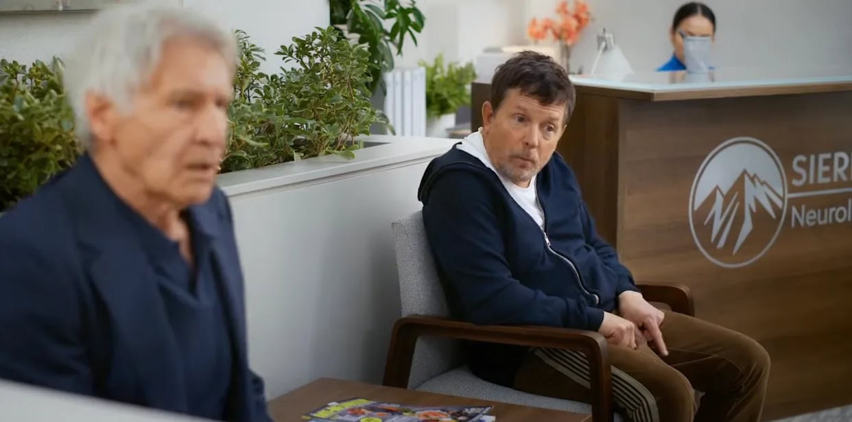 Harrison Ford och Michael J. Fox i säsong 3 av "Shrinking"
