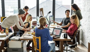 Nu sjunker ungdomsarbetslösheten