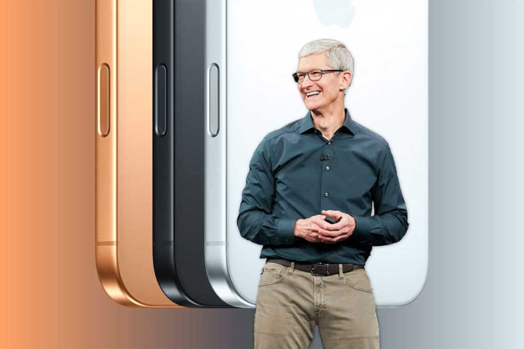 Tim Cook iPhone 17