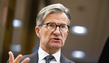 Thedéen: Dags att utreda e-krona