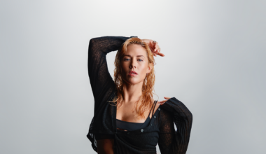 Molly Sandén återvänder till Furuvik