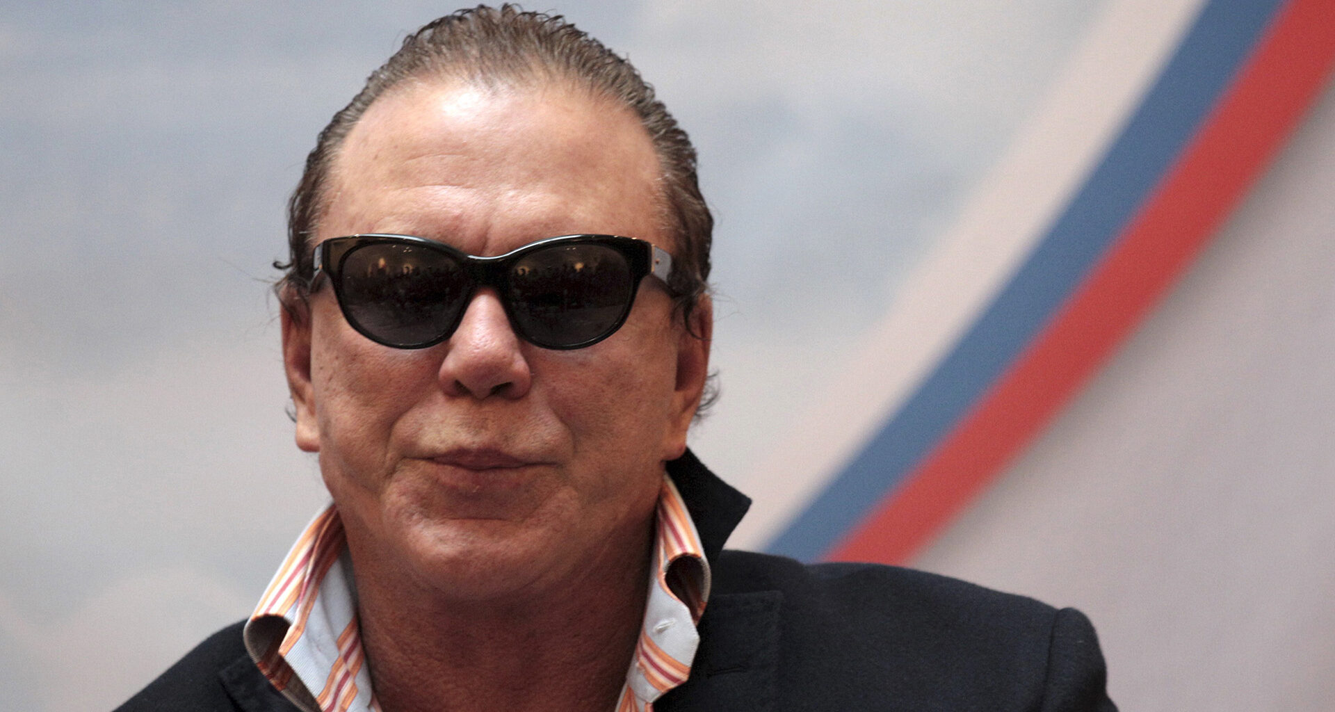 Mickey Rourkes svåra knipa – vädjar om fansens hjälp