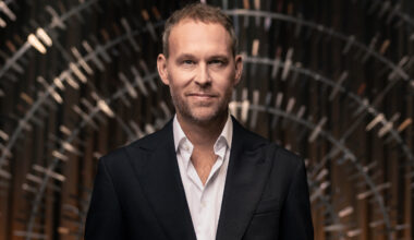 Stjärnkocken Björn Frantzén leder 100 Knivar på TV4