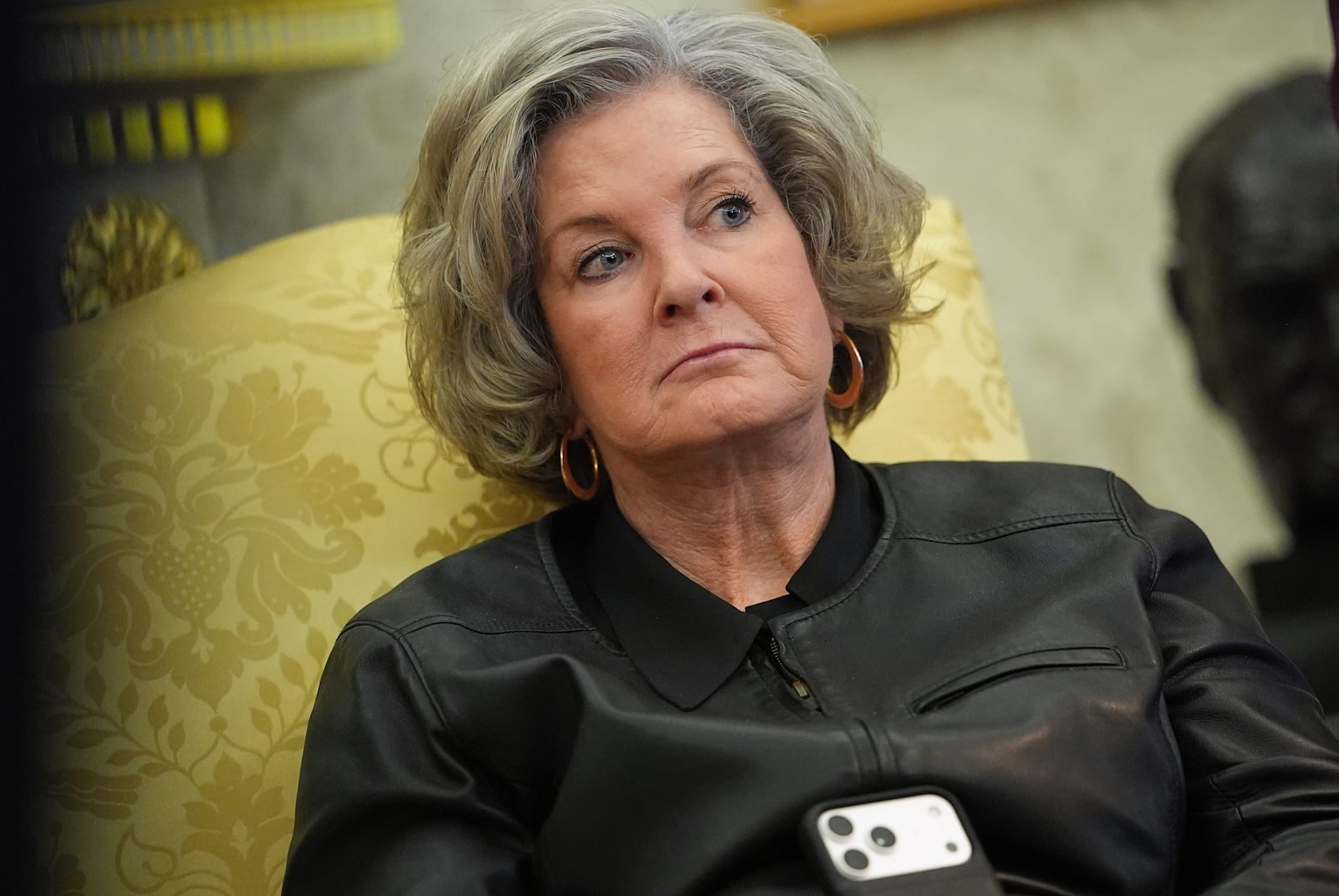 Trumps stabschef Susie Wiles uppges försöka hålla Trumps möten kortare.