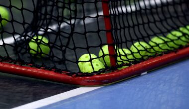 Ledare stängs av efter märkliga scener i ungdomscup